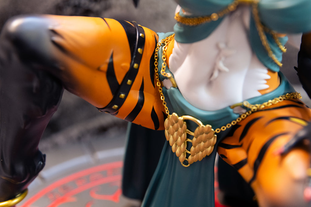 Hervy 1/7 Scale Figure - Hand Painted Resin Statue